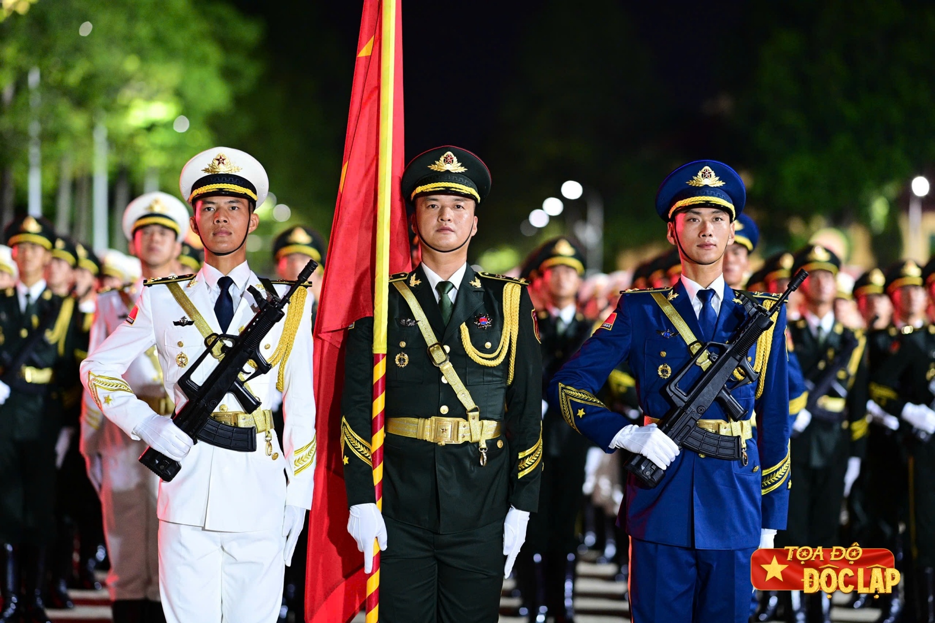 quang truong ba dinh anh 12