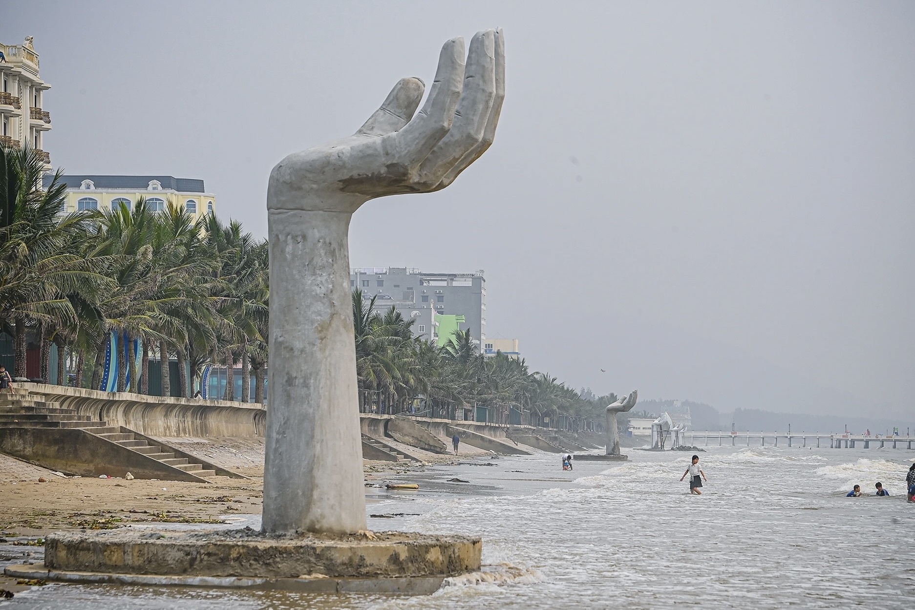 Thao do ban tay khong lo nghieng nga giua bien Thanh Hoa hinh anh