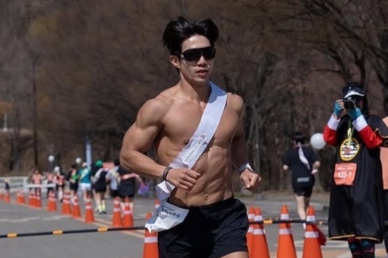 Vi sao dan ong coi tran chay bo gay tranh cai o Han Quoc hinh anh