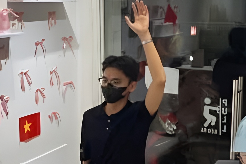 Khach dong gia 'tong tai' ra lenh danh nguoi, quan nhan 'bao' 1 sao hinh anh