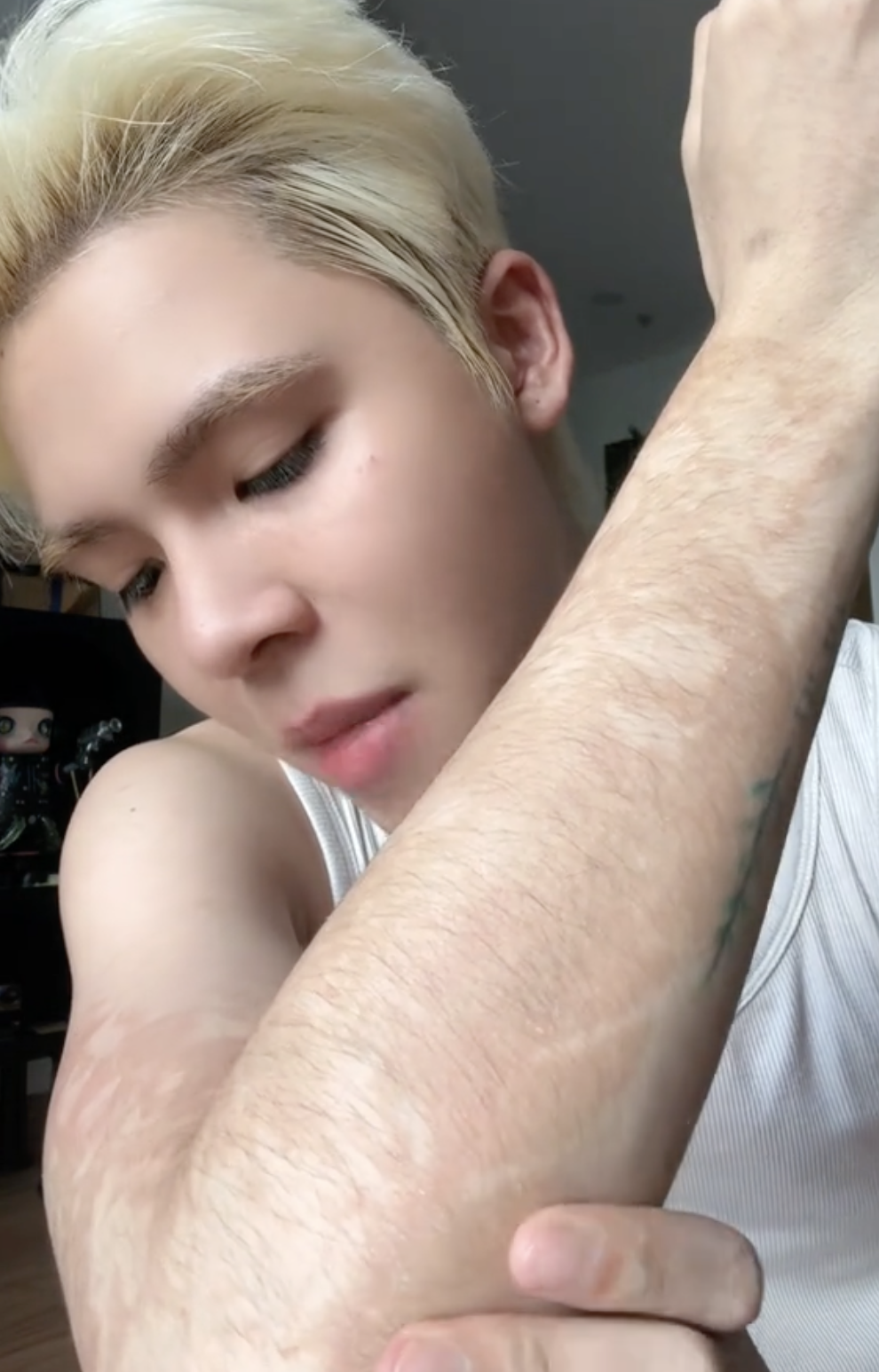 di ung hinh xam gia anh 2