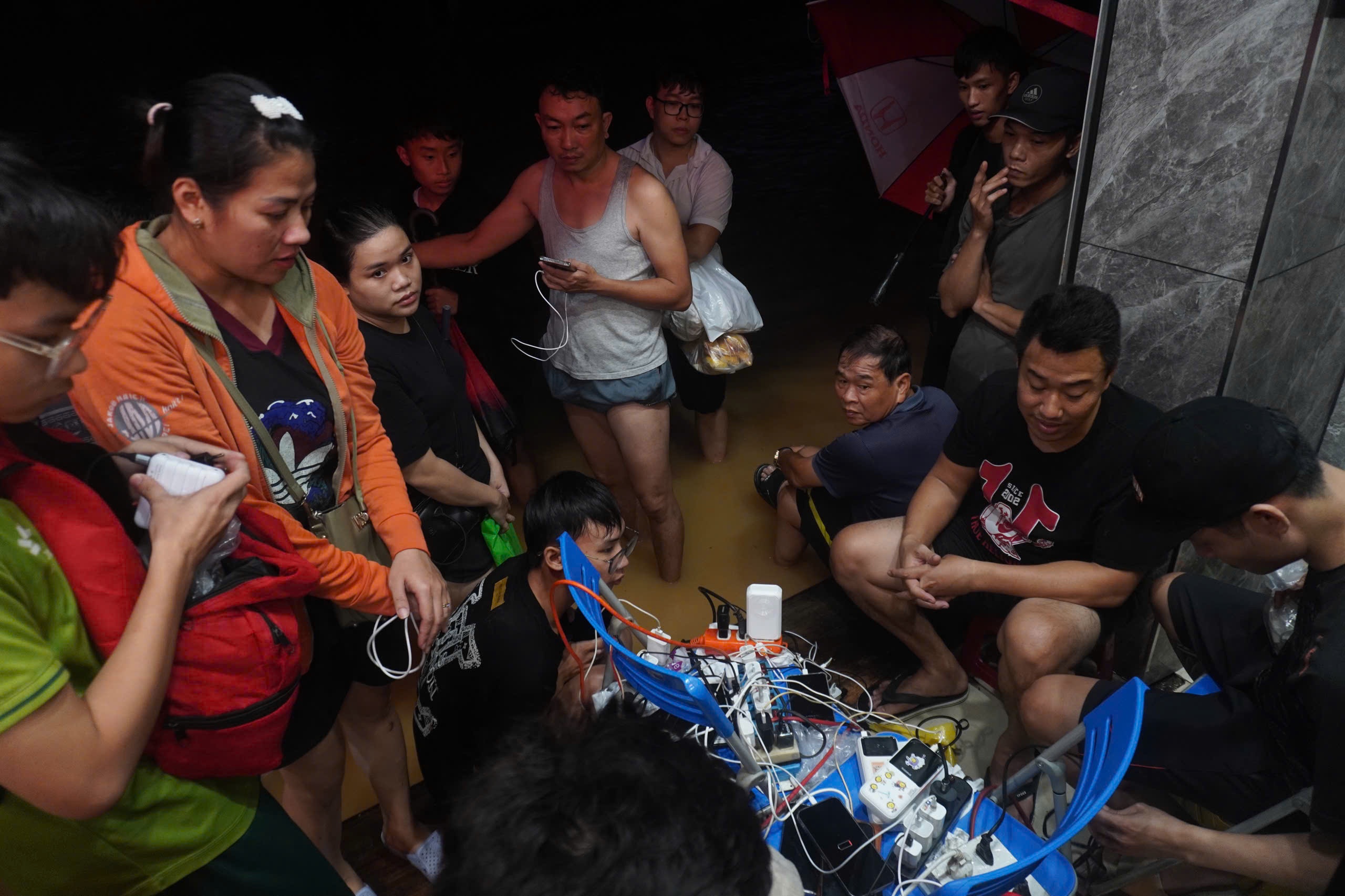 ngập lụt ở huế  ảnh 15 ngap lut o hue anh 15