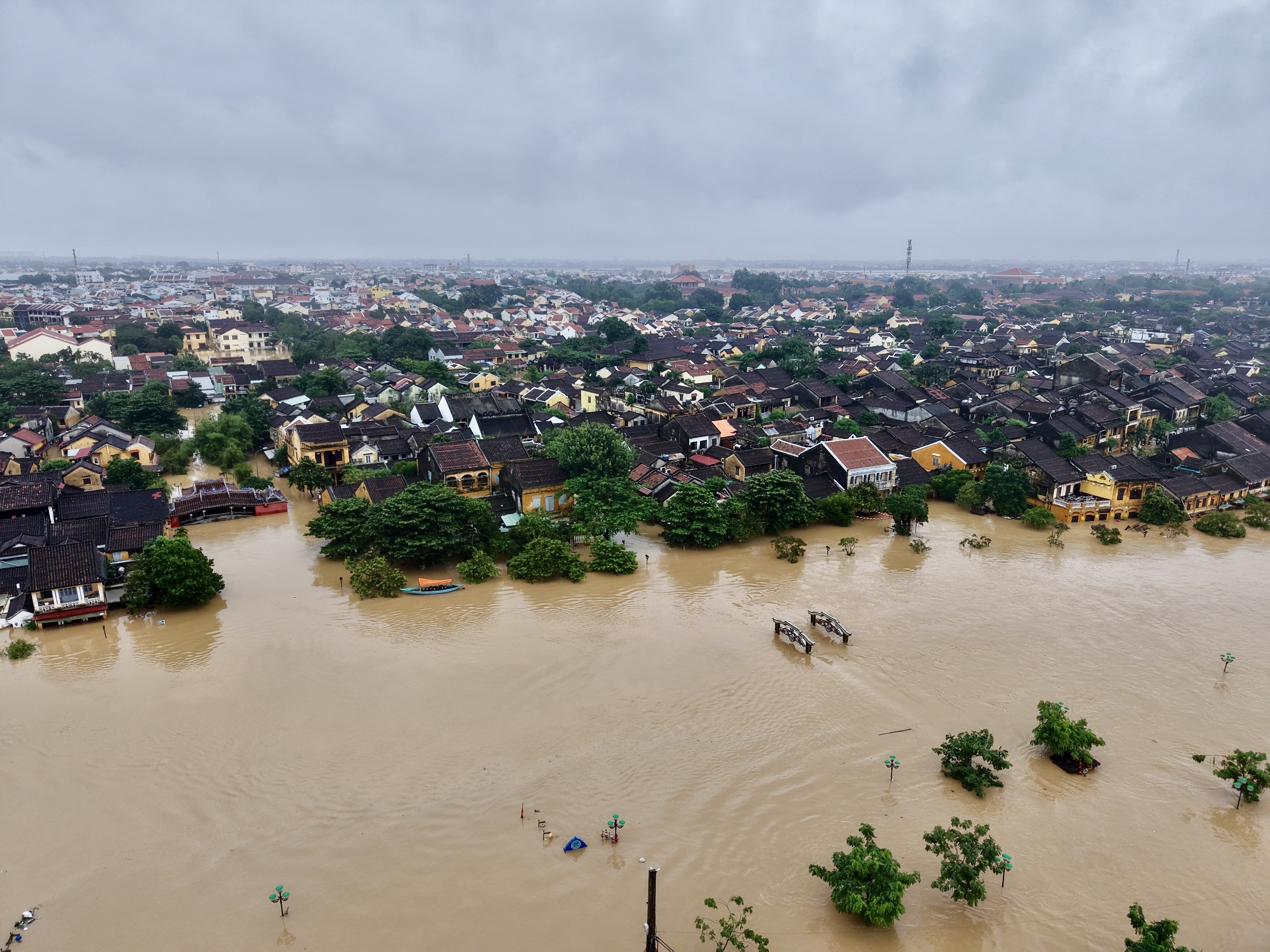 lũ lịch sử đà nẵng  ảnh 13 lu lich su da nang anh 13