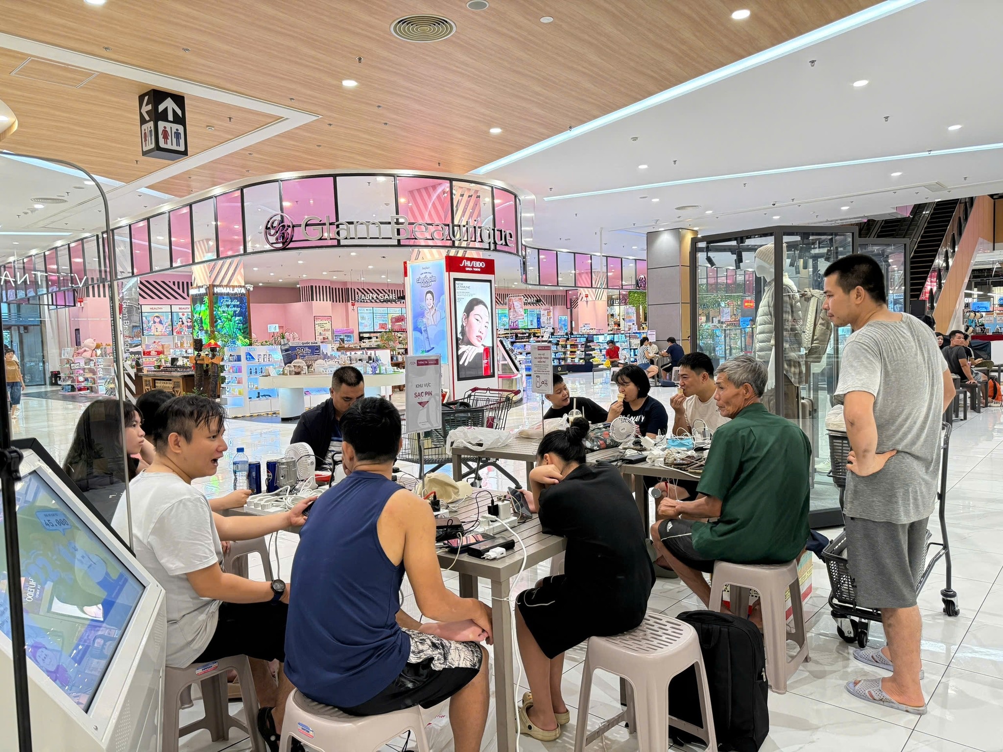 lu lich su hue anh 1