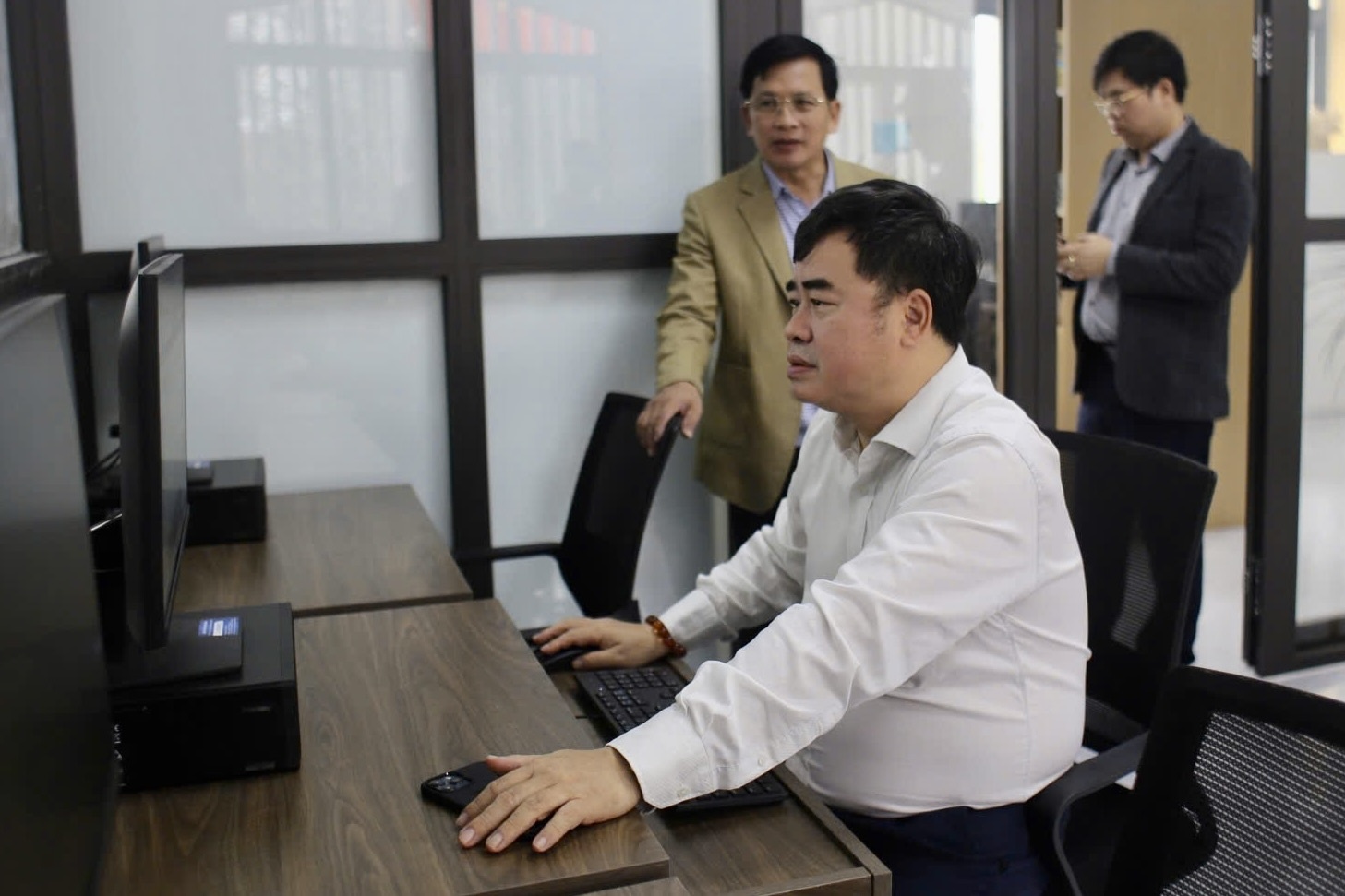 Hoi Xuat ban Viet Nam anh 8