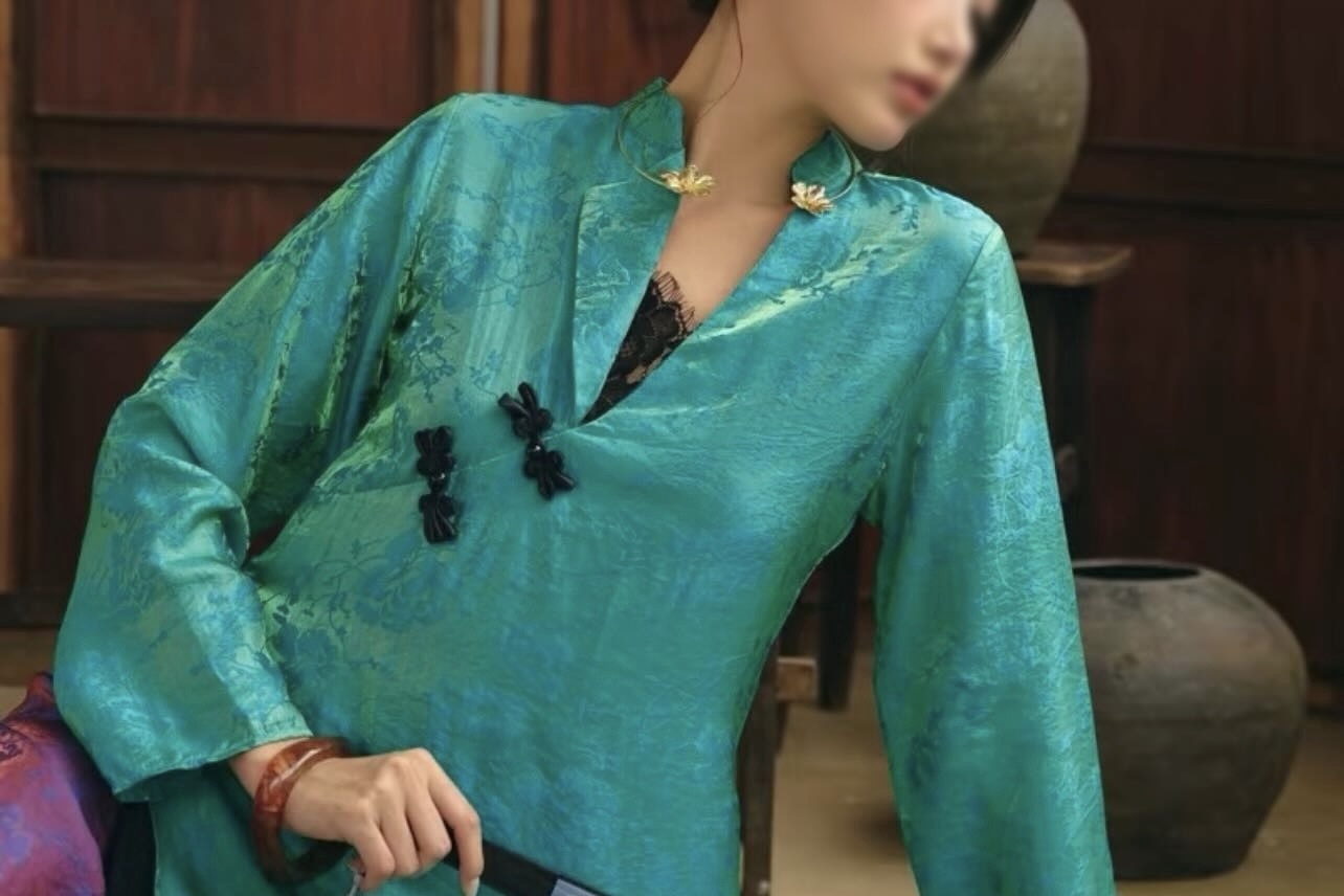 mau 'ao dai' Tet anh 1