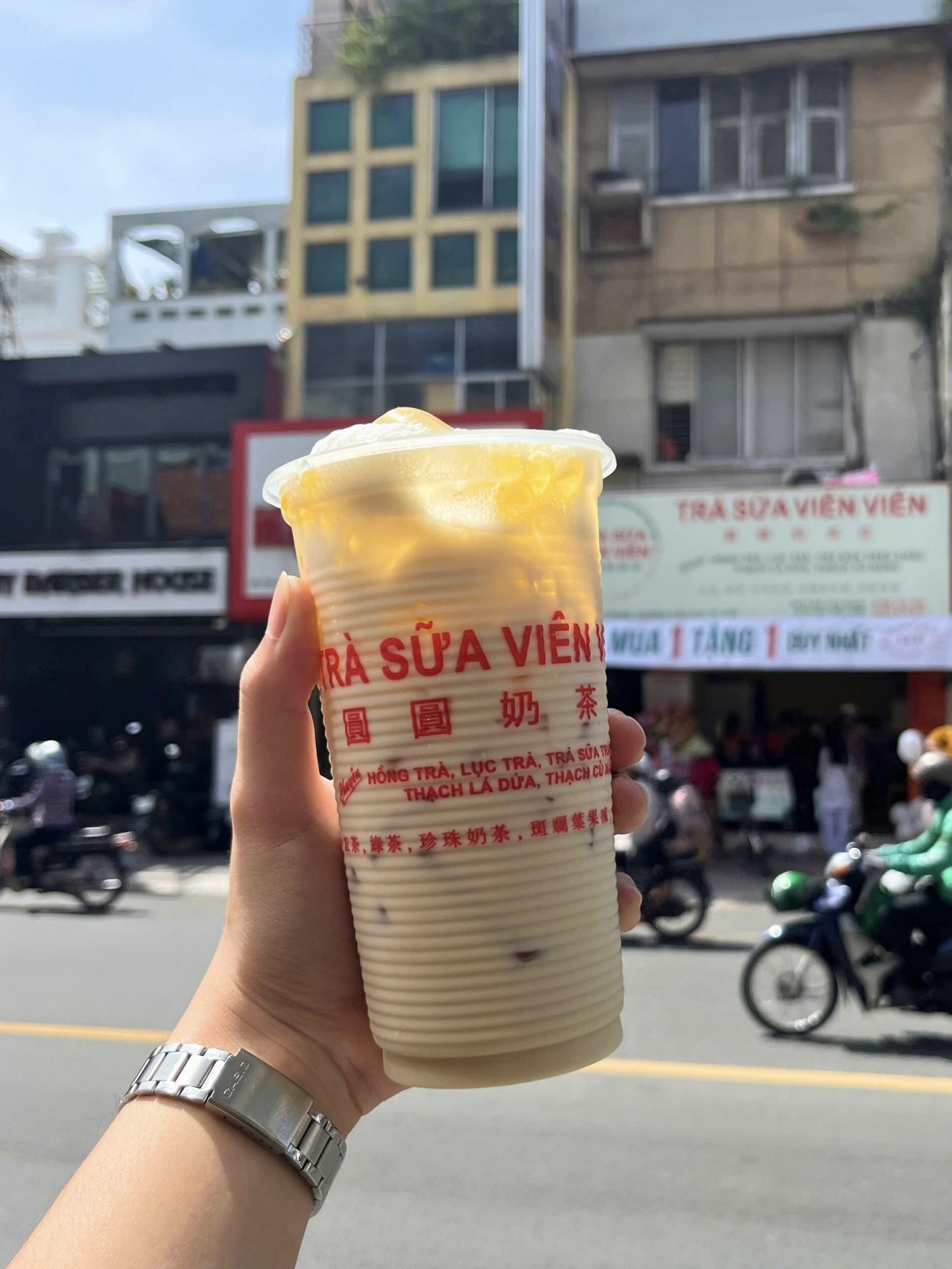 tra sua 7.000 dong anh 2