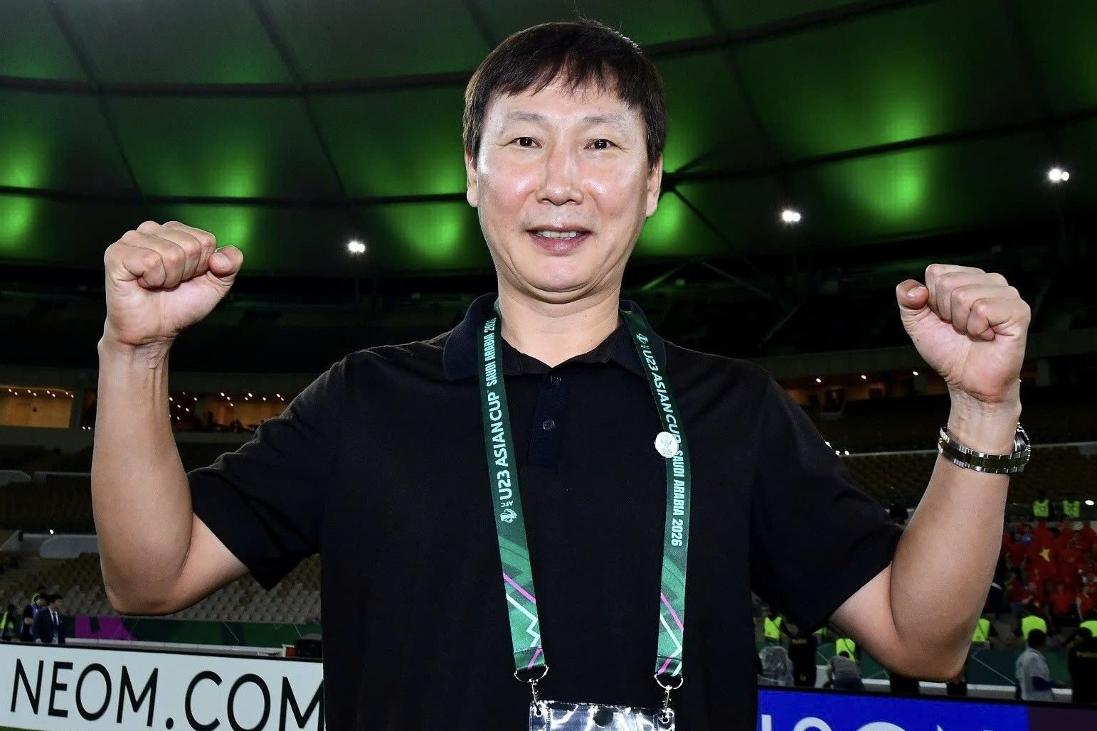 Bao Han Quoc than phuc 'phep mau' cua HLV Kim Sang-sik hinh anh