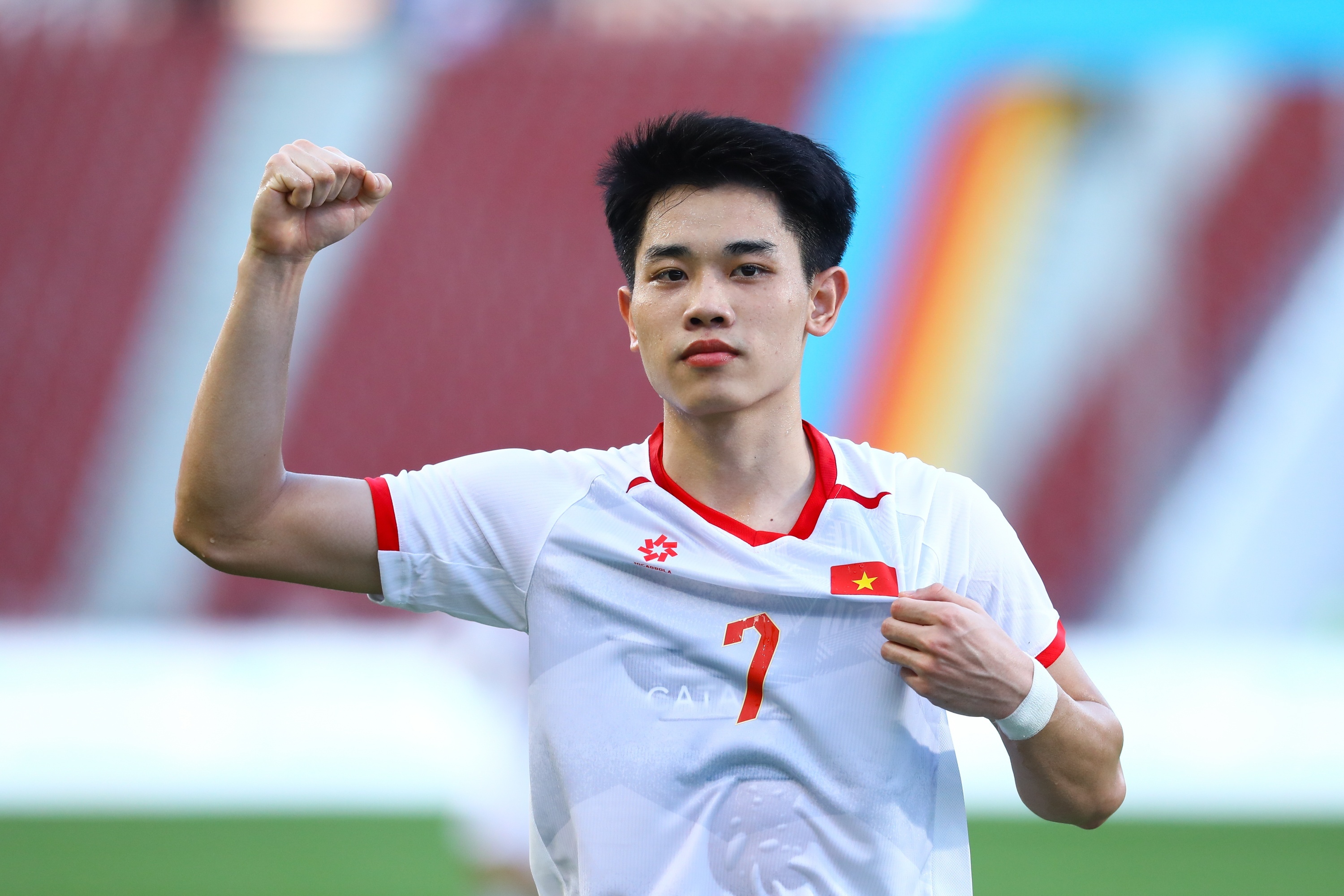 Bai dang gay chu y cua Dinh Bac hinh anh