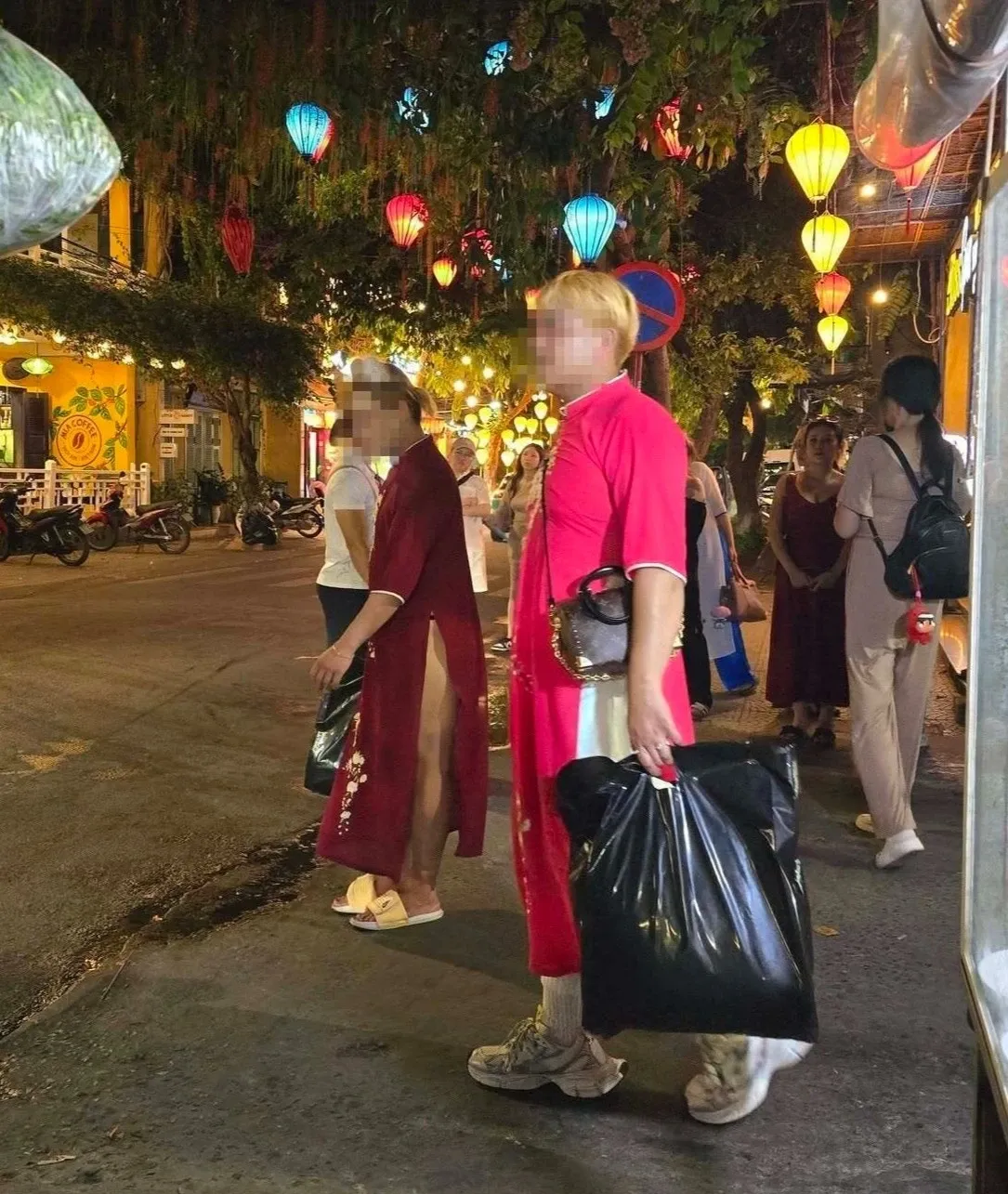 ao dai anh 1
