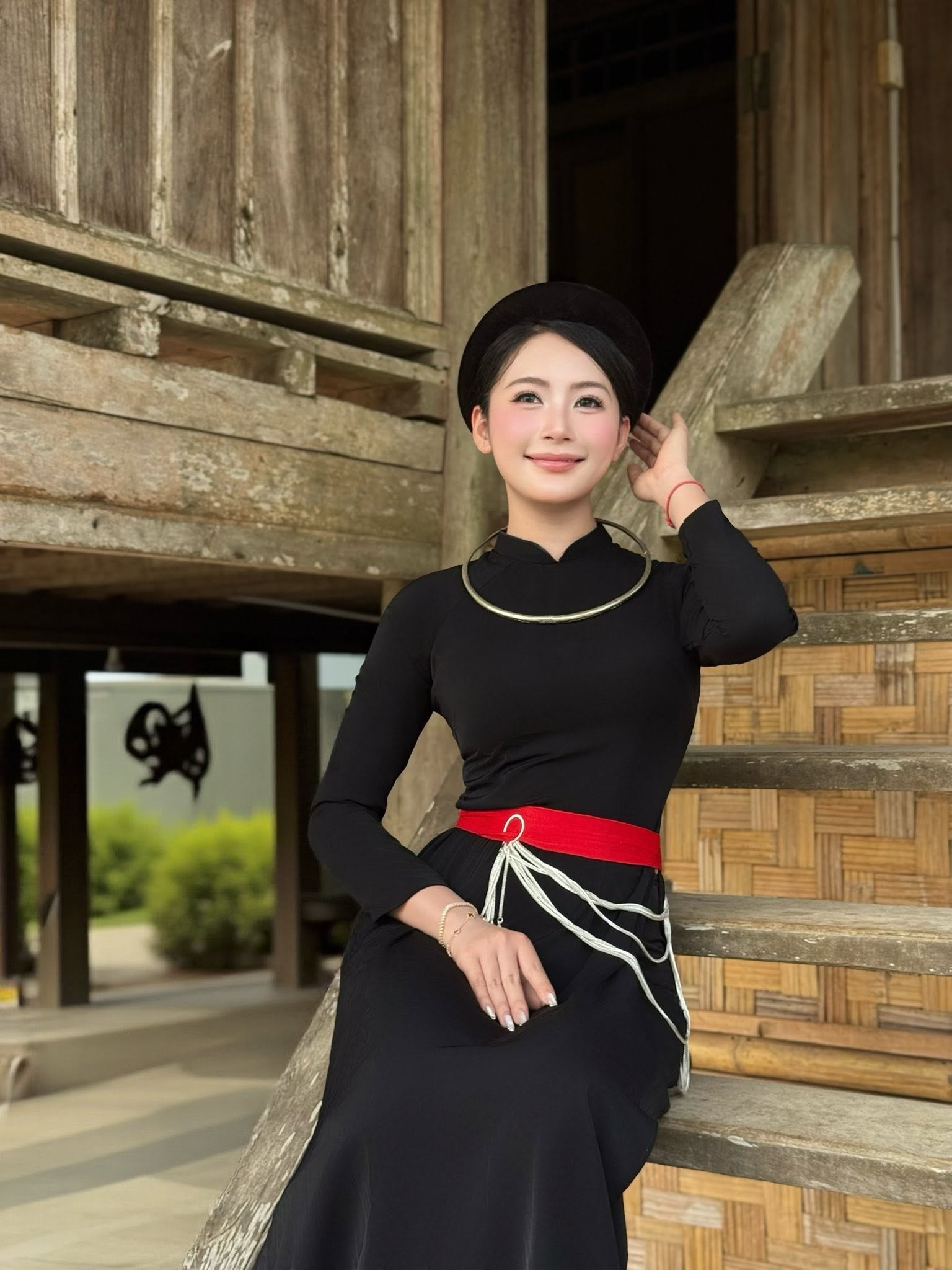Nong Thi Hang anh 4