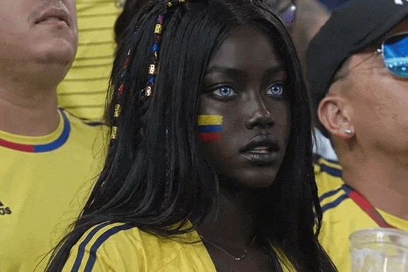 Su that ve nu co dong vien dep la 'nao loan' World Cup hinh anh