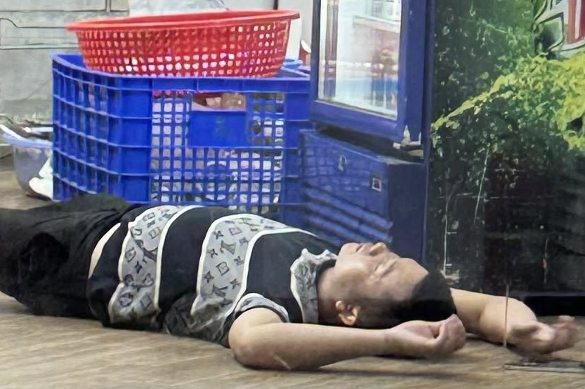 Dat ban gai di an cua hoang de, nguoi dan ong 'quyt' hoa don 16 trieu hinh anh