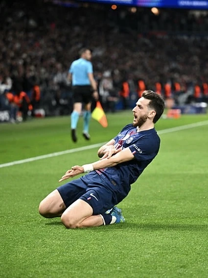 Dembele anh 2