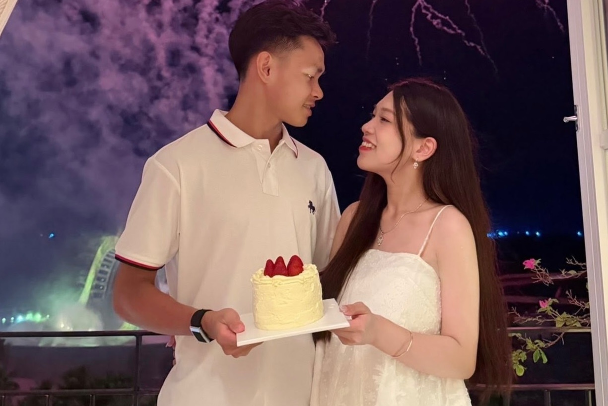 5 nam ben nhau cua Bui Vi Hao va vo hot girl hinh anh
