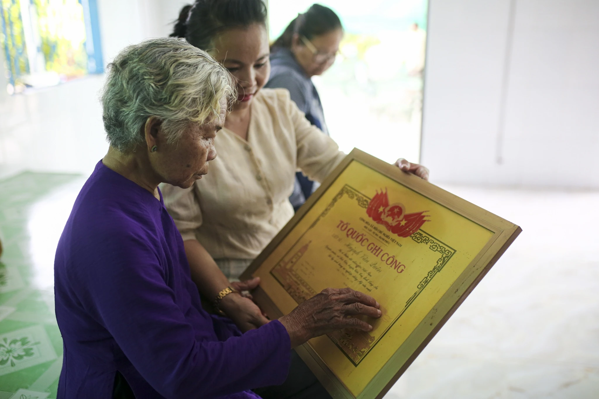 liệt sĩ Huỳnh Văn Qu&ecirc;n ảnh 11
