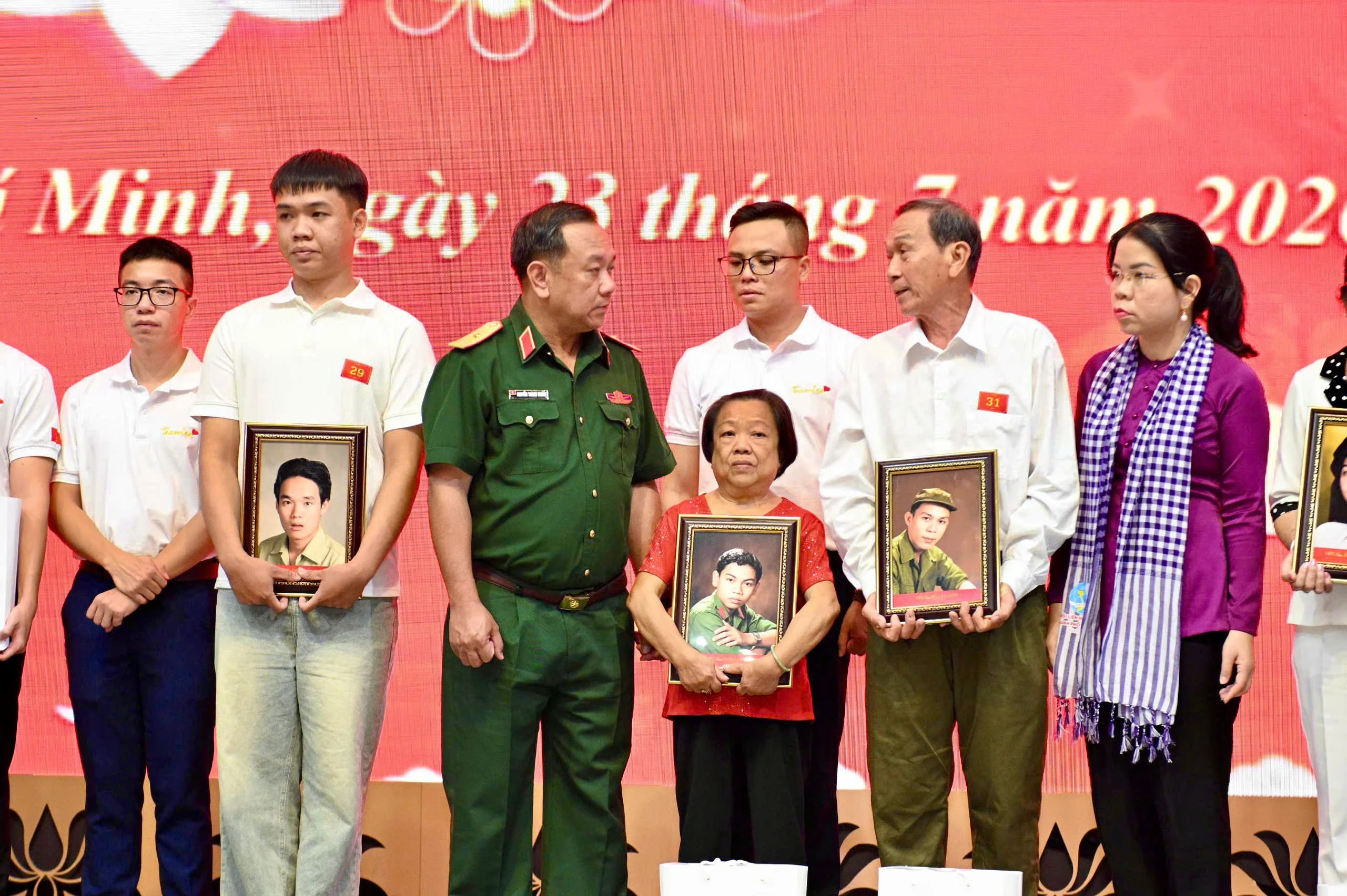 TP.HCM  ảnh 11