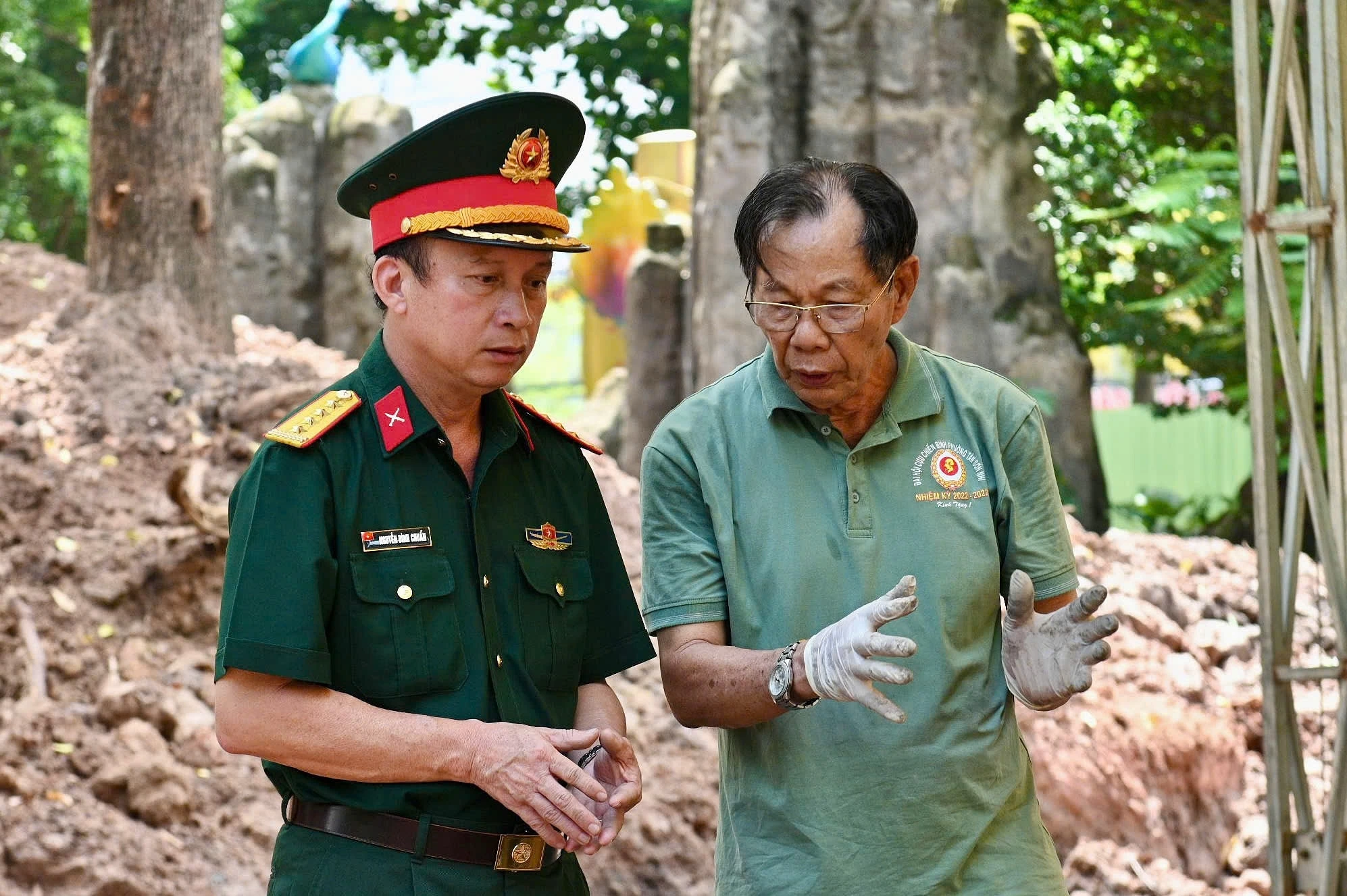  L&ecirc; Thị Ri&ecirc;ng ảnh 9