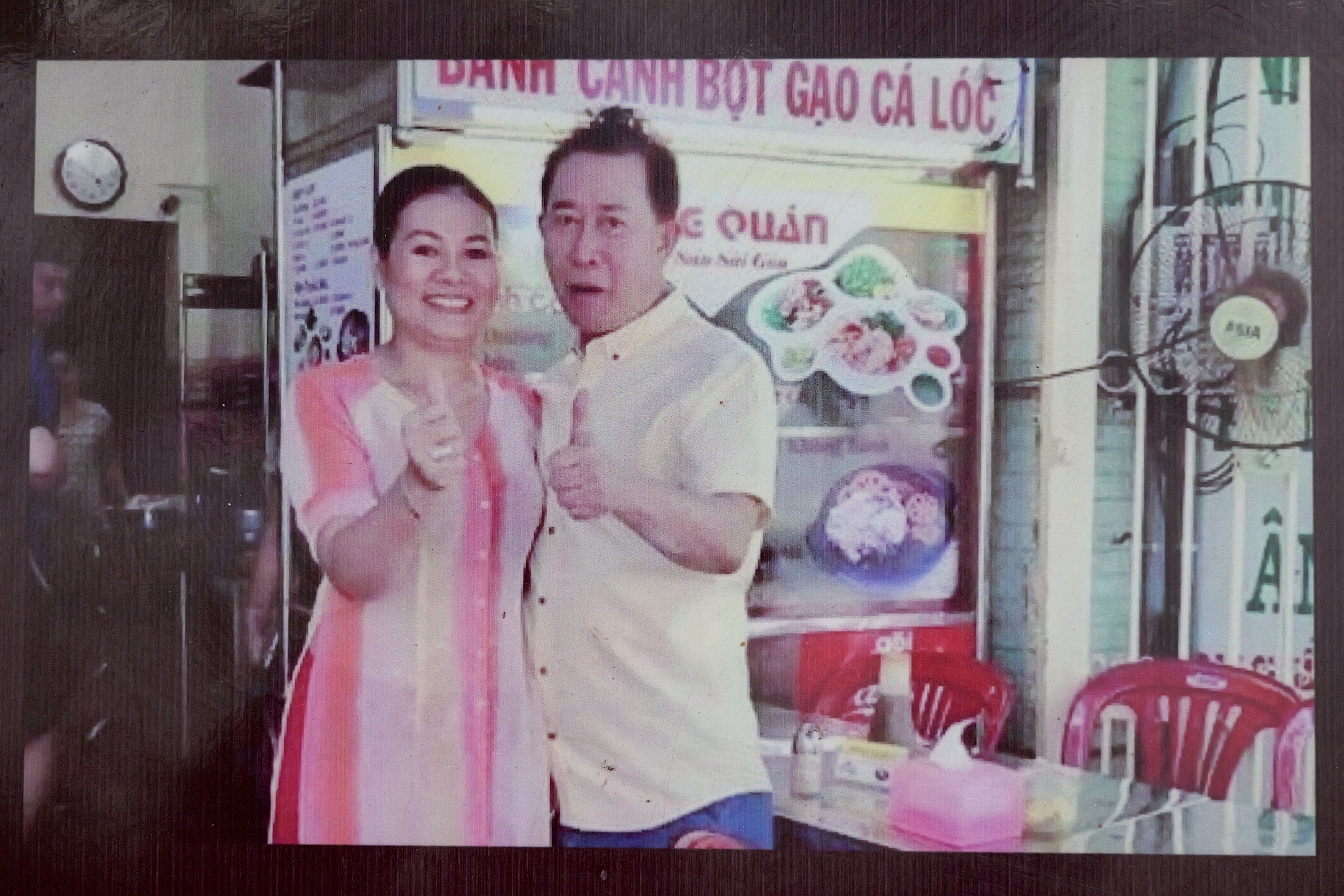 Nữ ho&agrave;ng c&aacute; l&oacute;c ảnh 4