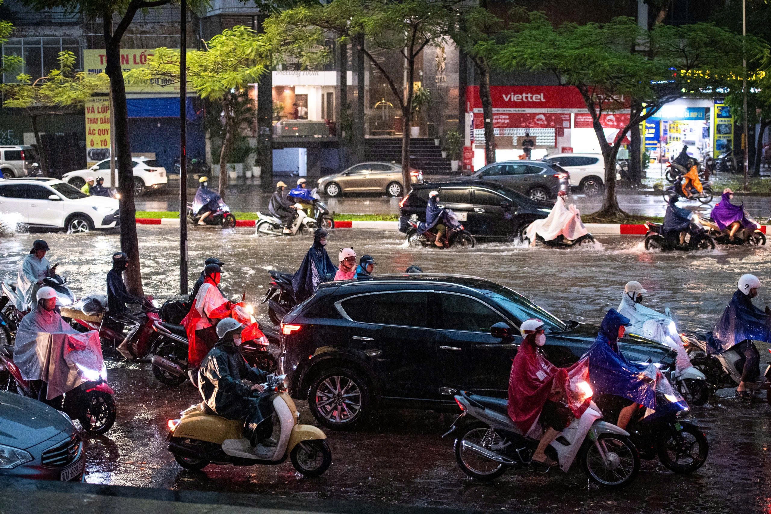 mưa ảnh 2
