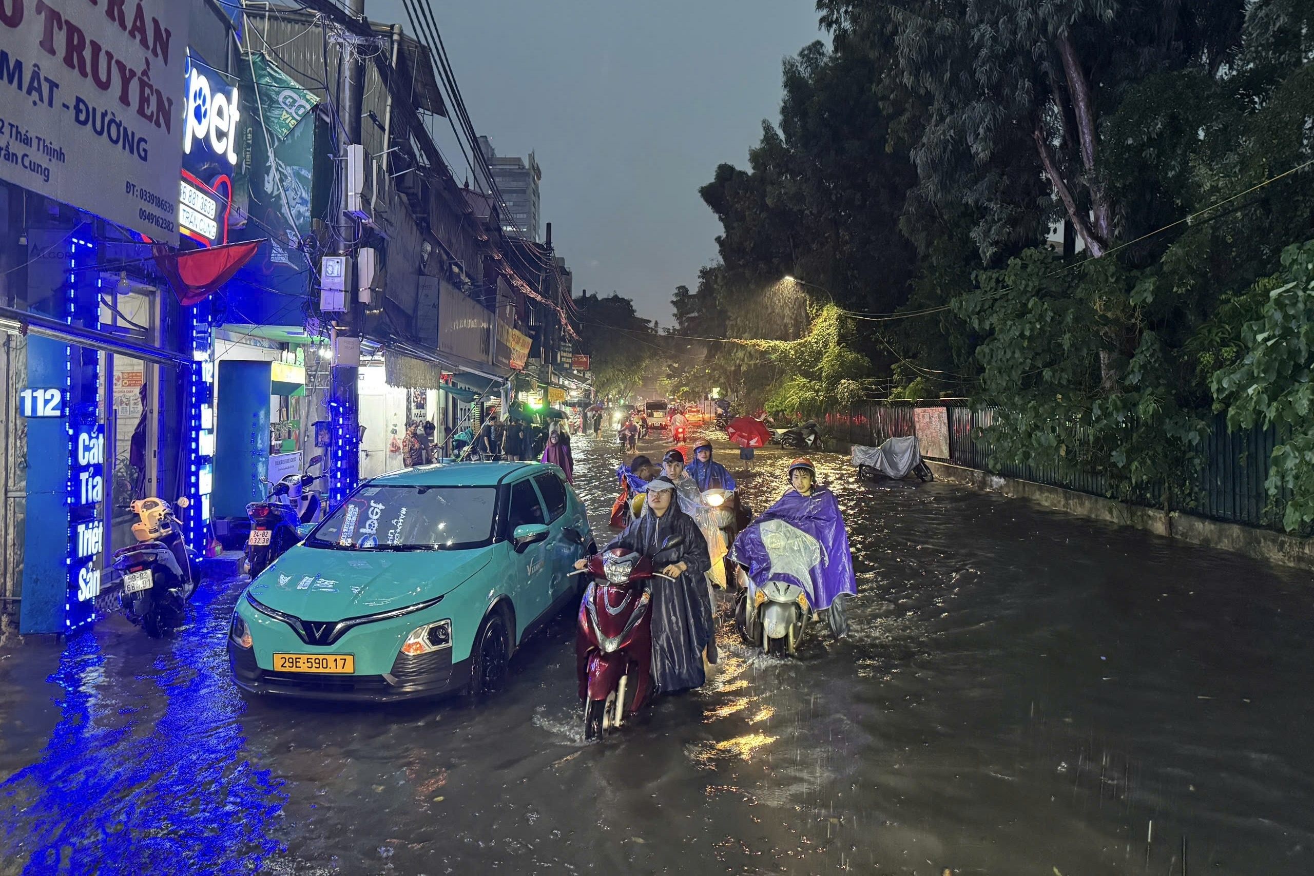 mưa ảnh 4