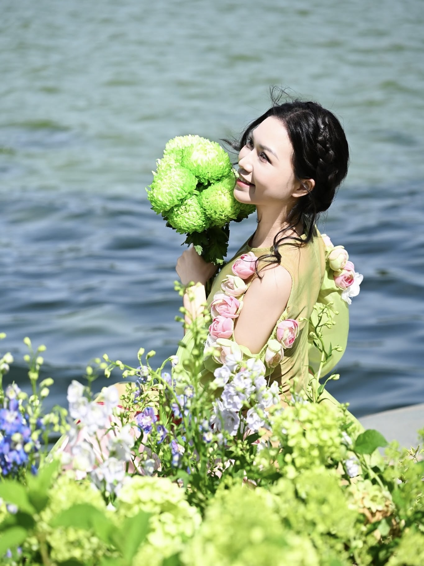 cẩm t&uacute; cầu ảnh 5