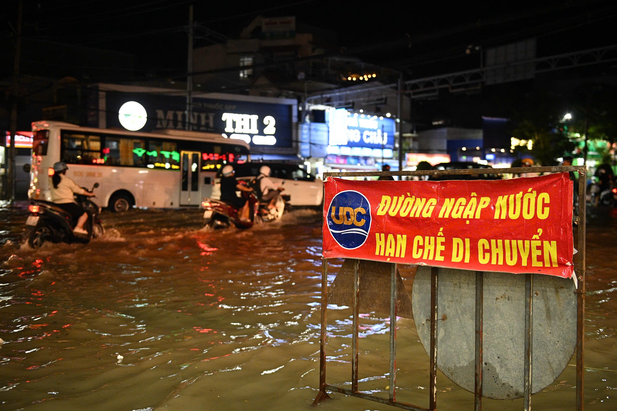 triều cường  ảnh 9
