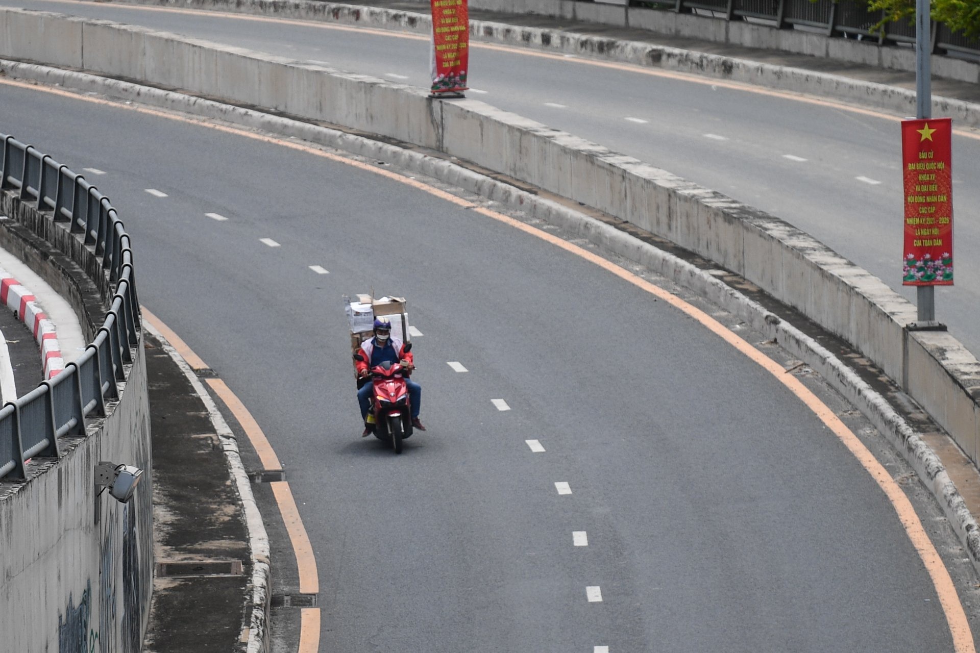 Cu dan hy vong nhung gi ve binh thuong moi anh 6