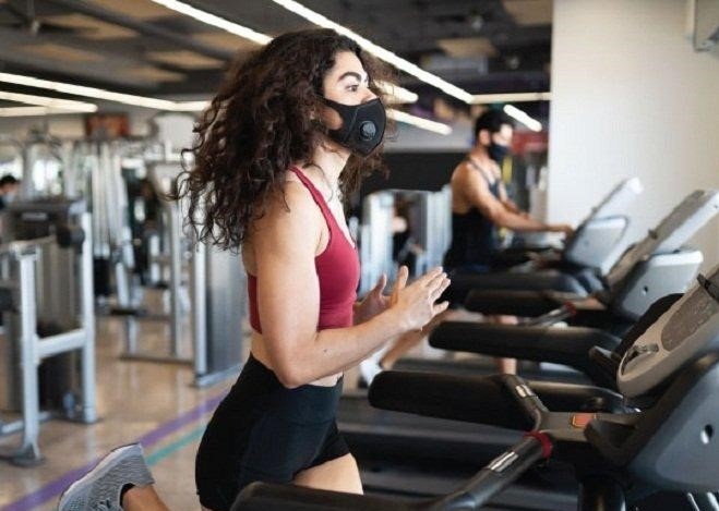 Canh dat cho phong gym o TP.HCM khi gioi han 10 nguoi hinh anh