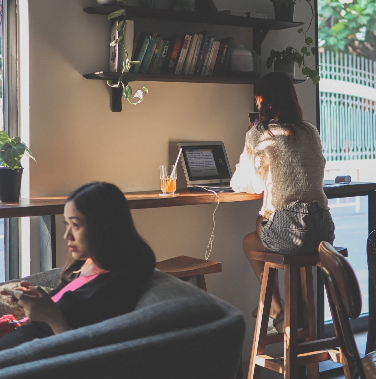 Nha hang,  quan ca phe tai TP.HCM mong cho ban tai cho anh 1