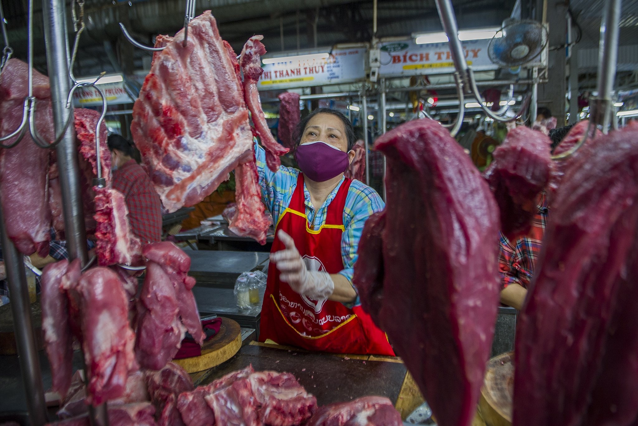 Nguoi dan that chat chi tieu vi gia tang anh 2