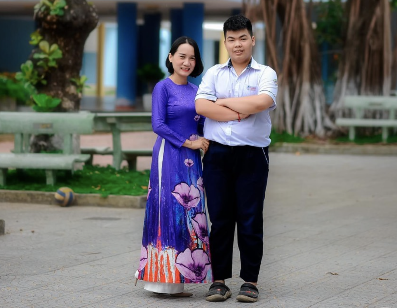 Thu khoa tiet lo bi quyet dat diem 10 anh 1