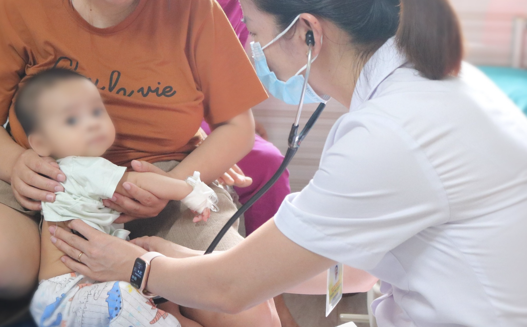 Viem nao hau Covid-19 anh 1