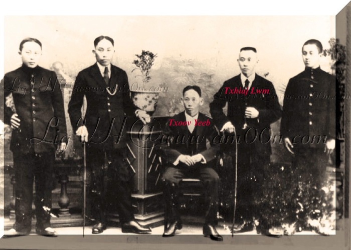 Bac Ho voi ong vua H'mong o Dong Van hinh anh