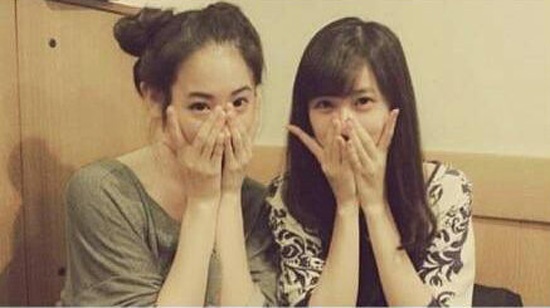 Co be tra sua lo loat anh 'cute' tren dat My hinh anh