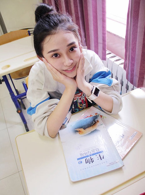 Ngat ngay boi nhan sac ung vien Hoa khoi Dien anh Bac Kinh hinh anh