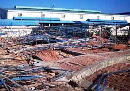 Tuong sap, mot tre mam non tu vong hinh anh