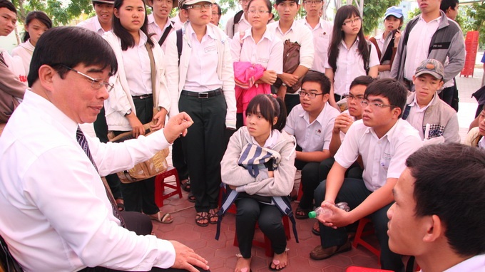 DH Su pham ky thuat TP.HCM tuyen sinh theo 2 hinh thuc hinh anh