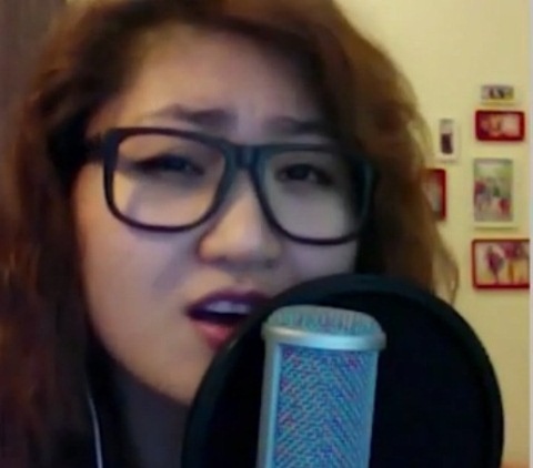 Ban mashup la ket hop 4 ca khuc cua co gai tre hinh anh