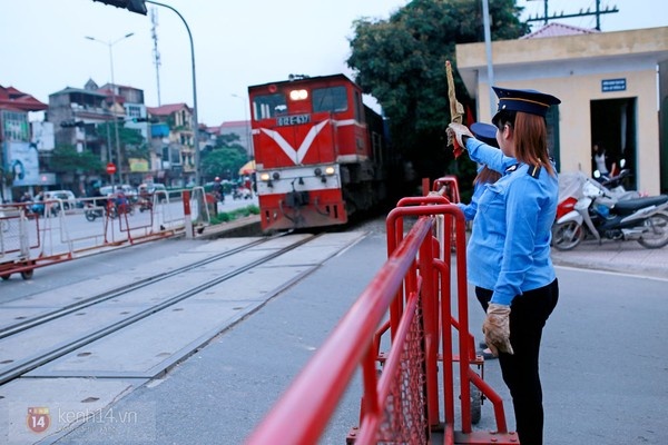 Với chị, mỗi công việc đều có sự vất vả riêng, nhưng đã gắn bó thì sẽ tìm được niềm vui trong nghề.