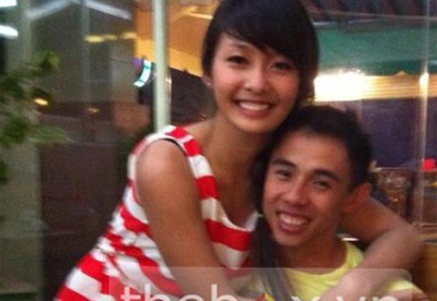 Kha Ngan lai bi tung anh than mat voi thay giao U40 hinh anh