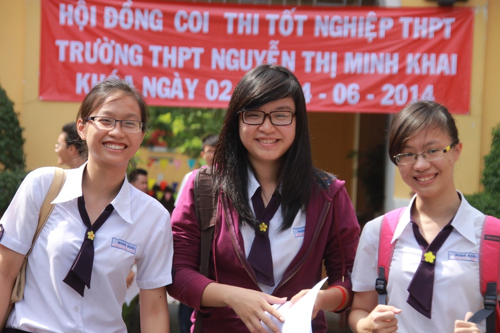 Thi sinh lung tung voi phan tu luan mon Ngoai ngu hinh anh