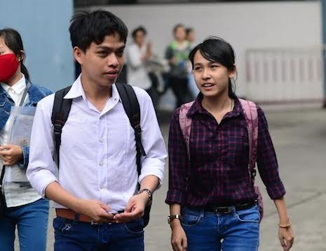 Si tu khoi C lech tu mon Su hinh anh