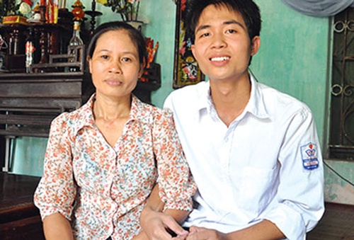 'Tim thu khoa con nha giau kho lam' hinh anh