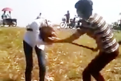 Clip nu sinh dam da ban toi tap hinh anh