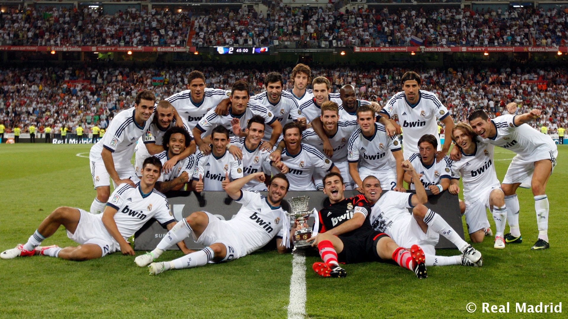 Luka Modric,  Real Madrid anh 1