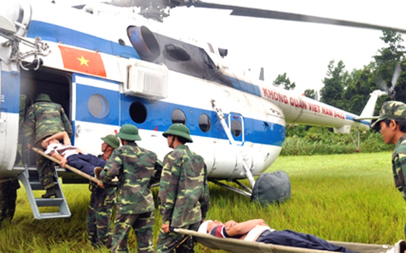 May bay trieu do cuu nan nhan 'dong dat' gan Song Tranh 2 hinh anh