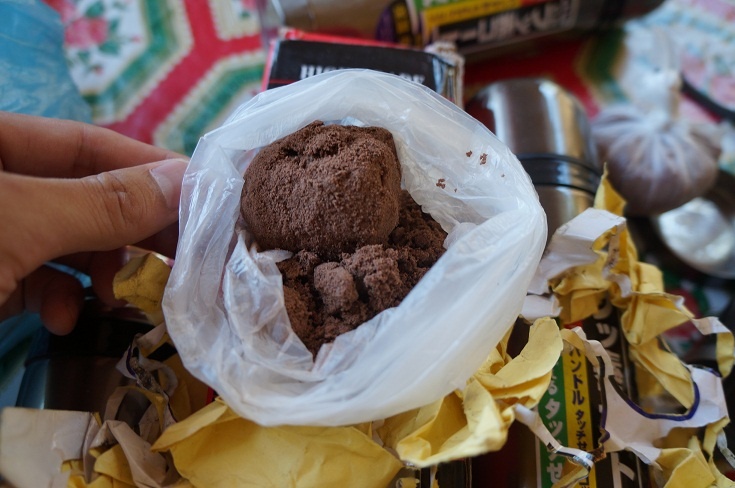 Chat la trong binh nuoc Trung Quoc rat nguy hiem hinh anh