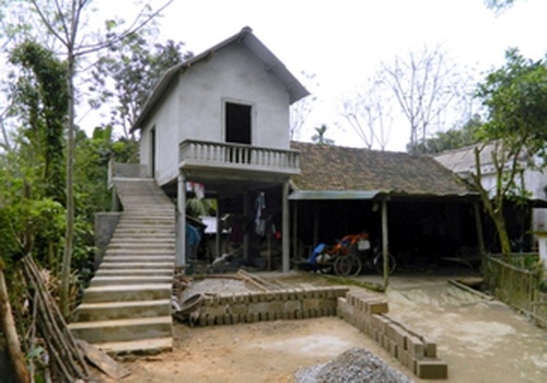 Bo Xay dung de xuat xay choi chong lu cho mien Trung hinh anh