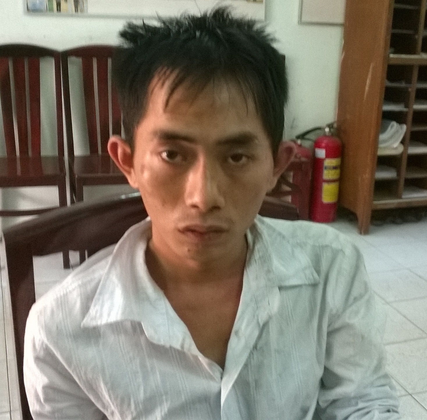 Nguoi dan quang ghe ra duong de bat cuop o Vung Tau hinh anh